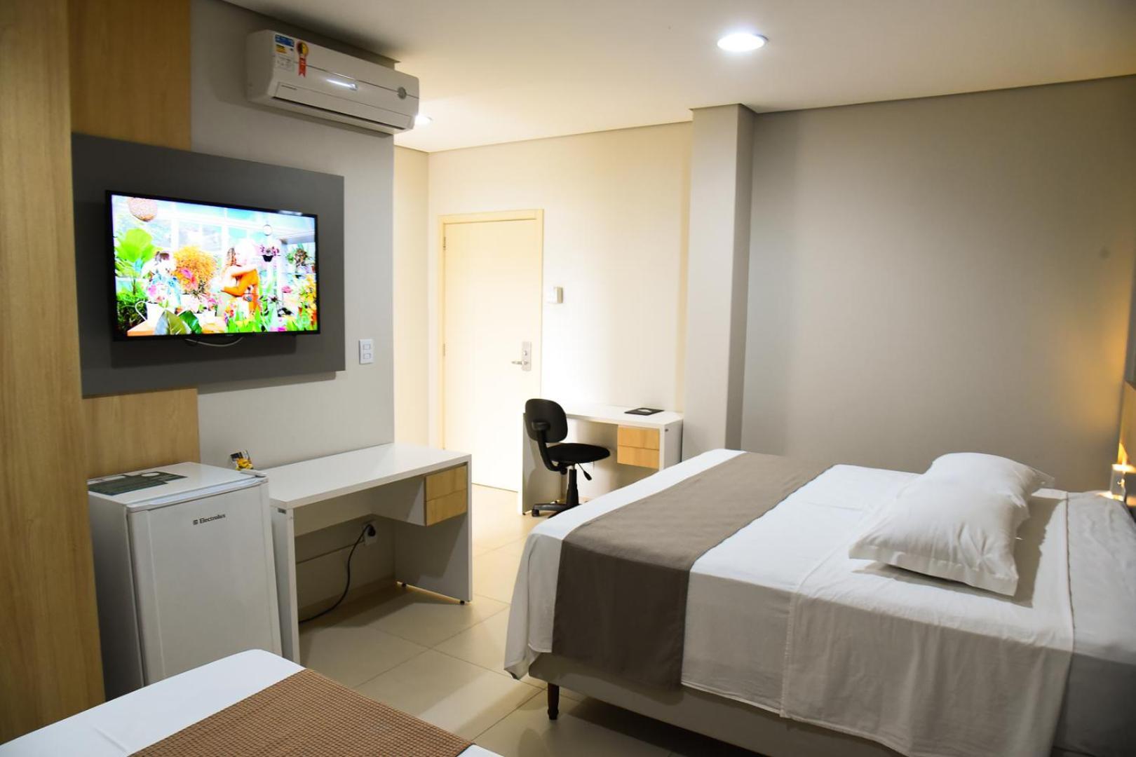 Hotel Plaza Garden Cascavel  Esterno foto