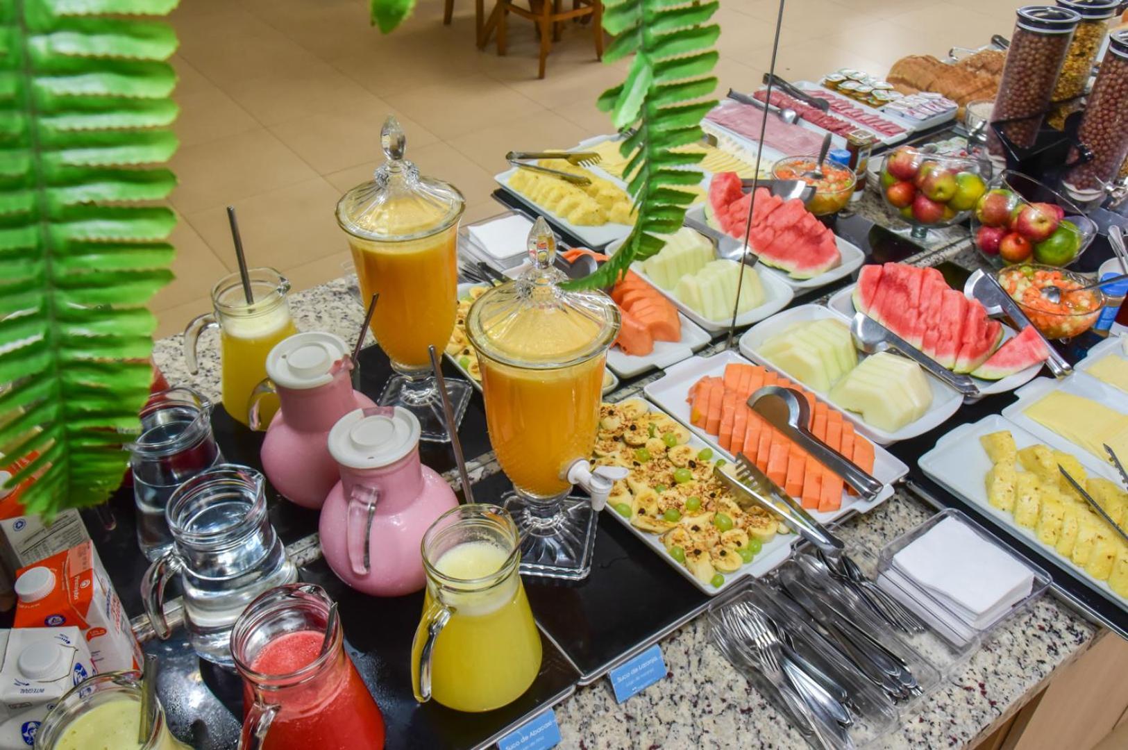 Hotel Plaza Garden Cascavel  Esterno foto